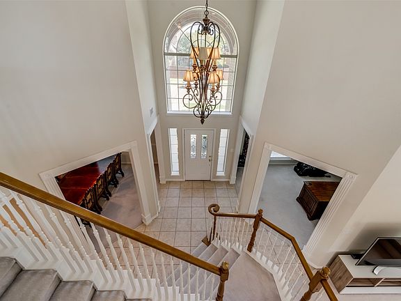 3rd image of 3809 Rockbrook Dr