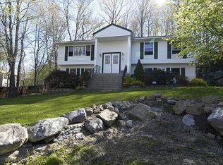 30 Olde Hickory Rd, West Milford, NJ 07480