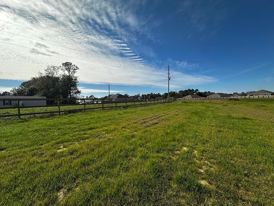 1st image of 36/AC Charlie Day Rd