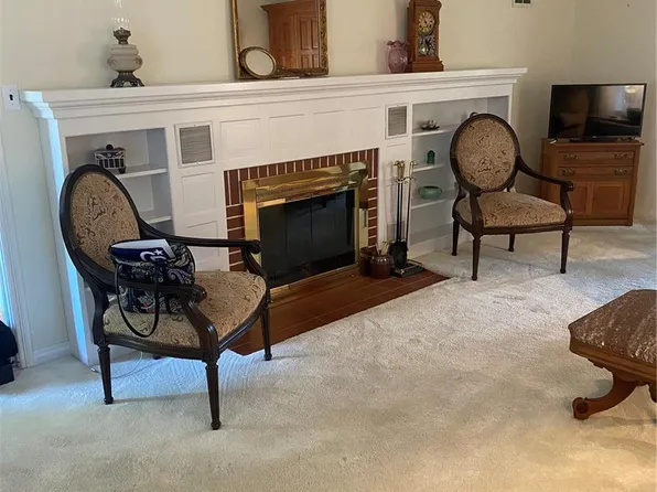 606 E Vine St, Sullivan, MO 63080