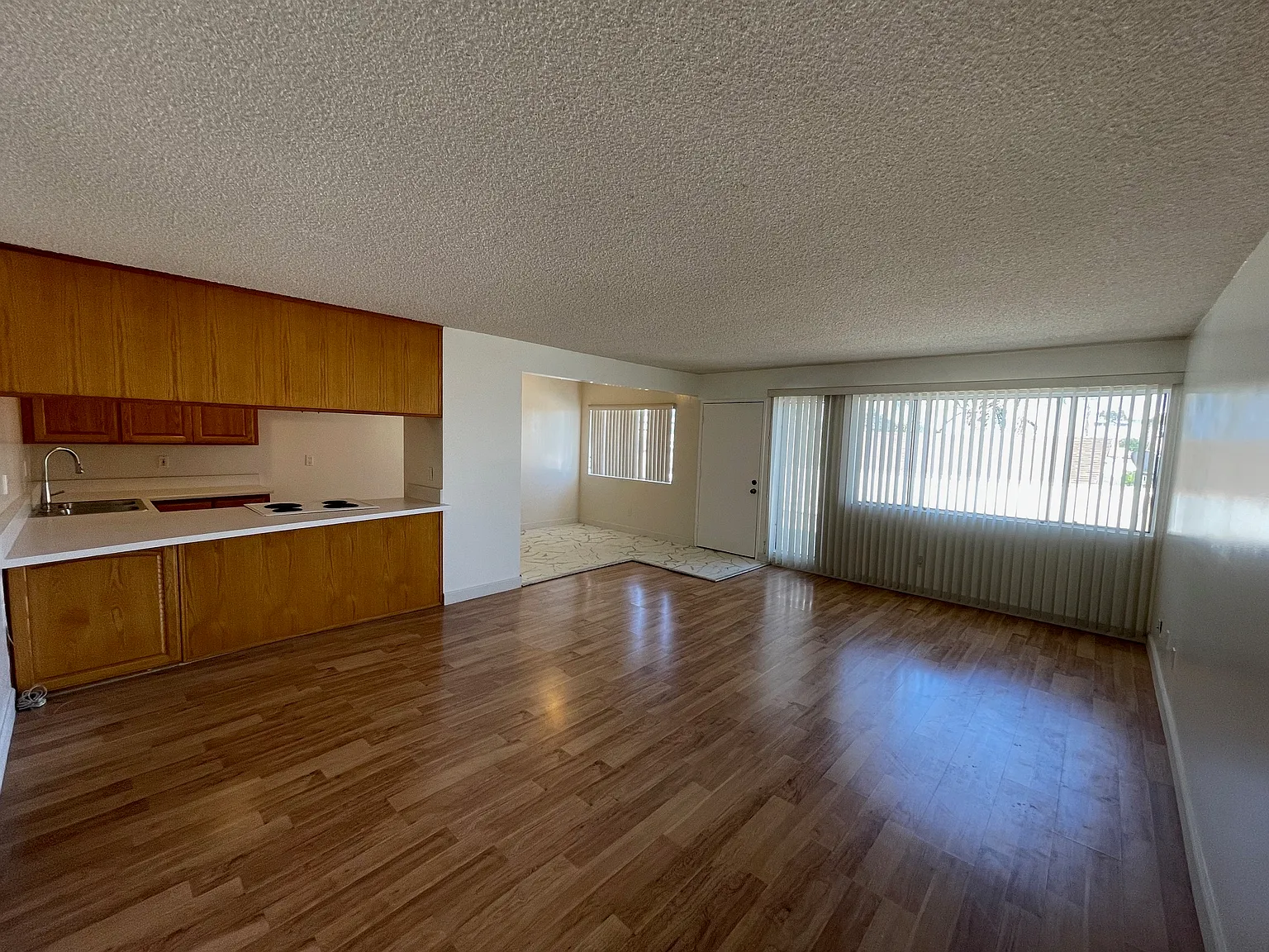 2 bed, $2,900 — Photo 2