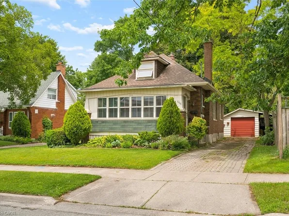555 Hamilton St, Cambridge, ON N3H 3E1