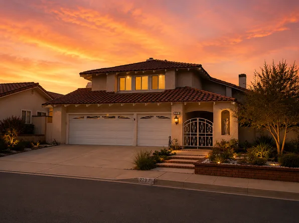 220 N Buckskin Way, Orange, CA 92869