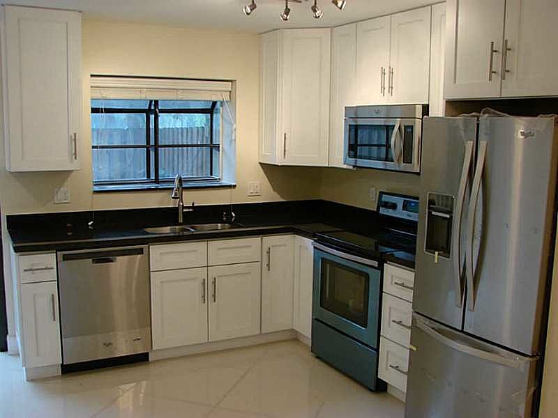 2nd image of 338 City View Dr