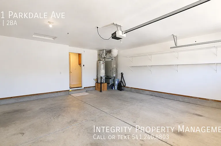 941 Parkdale Ave — Photo 17