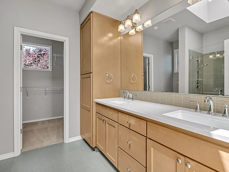 6505 188th Pl NE #105 — Photo 17