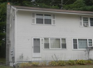 10 Woodburn Dr #A, Litchfield, NH 03052