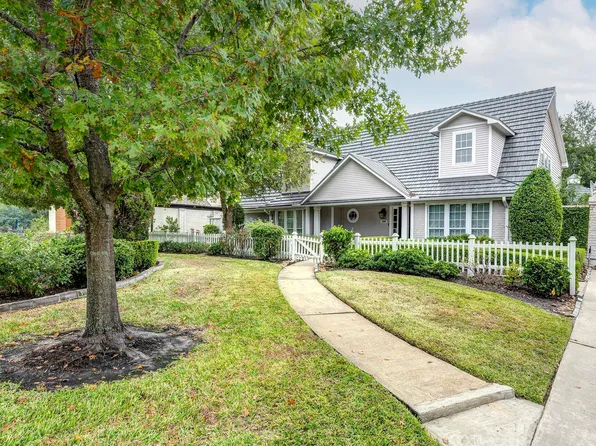 13106 Lookout Mountain Ct, Houston, TX 77069