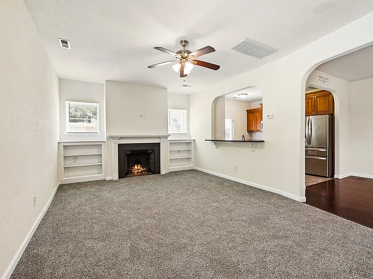 5003 Clifton St — Photo 11