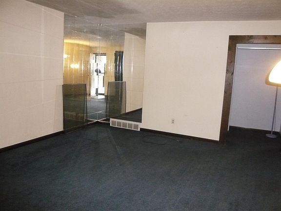 3rd image of 2636 Byrneside Dr