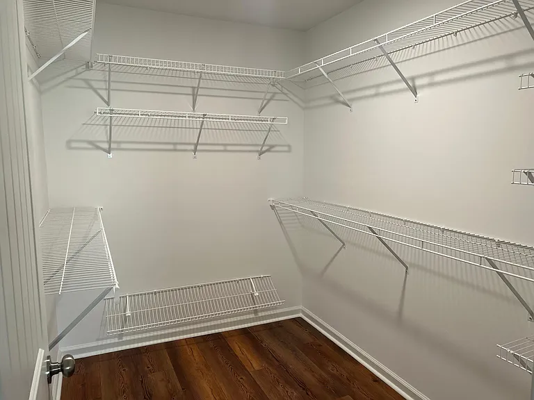 7467 Hanford Dr — Photo 18