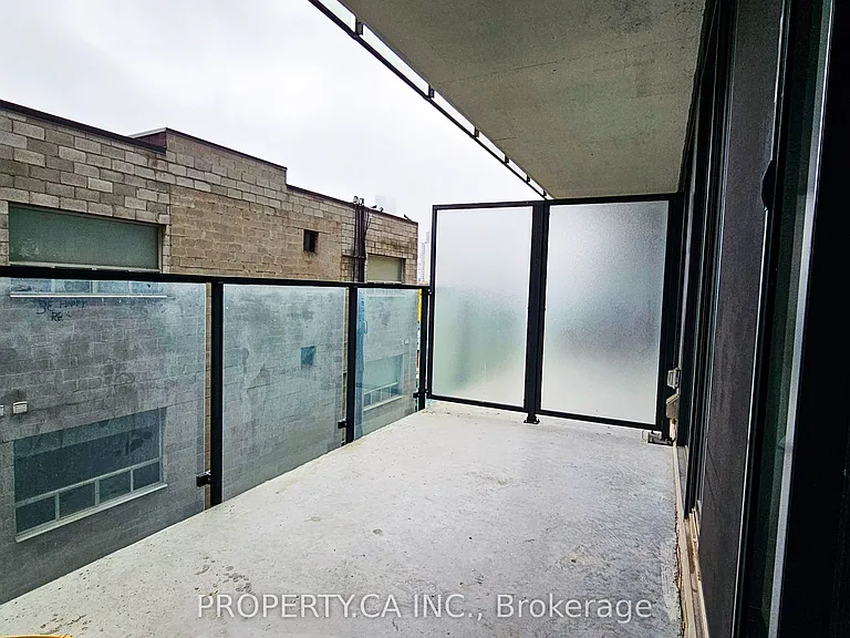 458 Richmond St W #408 — Photo 12