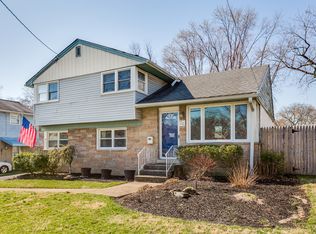 26 Brookmead Dr, Cherry Hill, NJ 08034