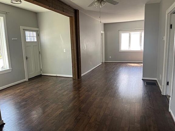 5th image of 417 N Robert St