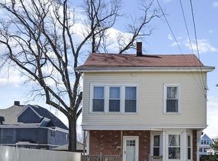 53 Cherry St, Lynn, MA 01902