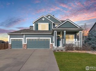 1528 Prairie Hawk Dr, Longmont, CO 80504