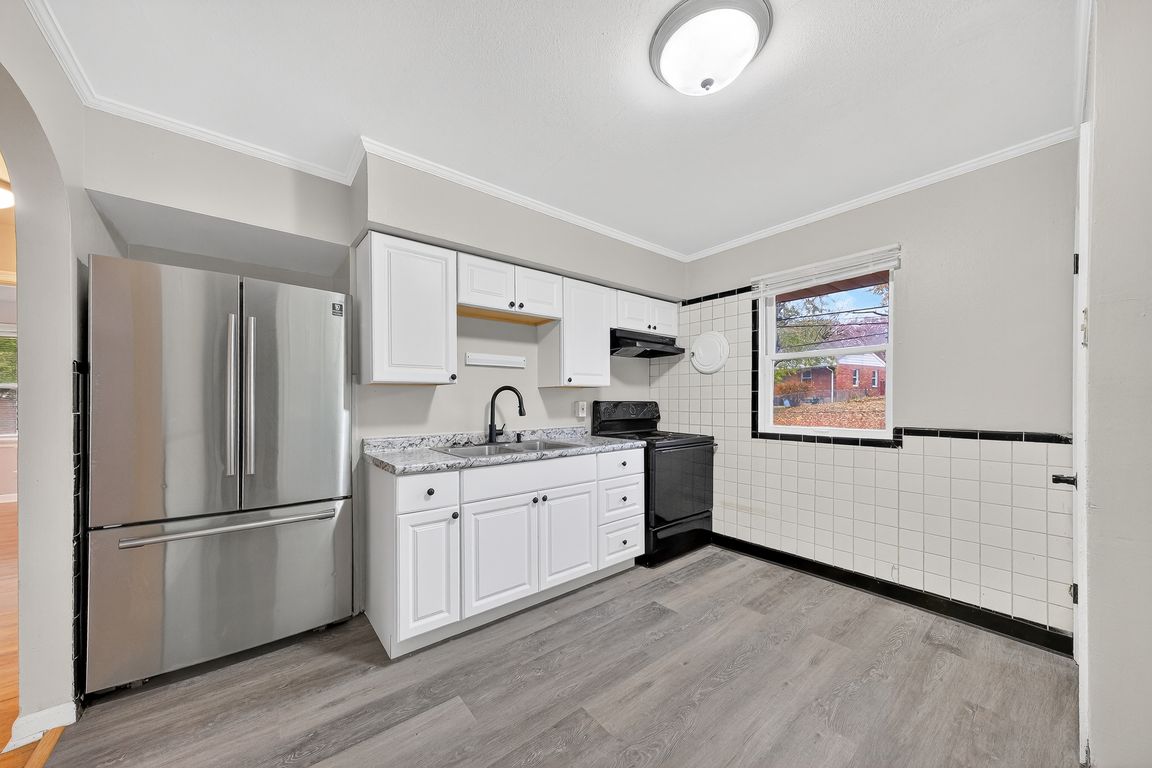 next background image