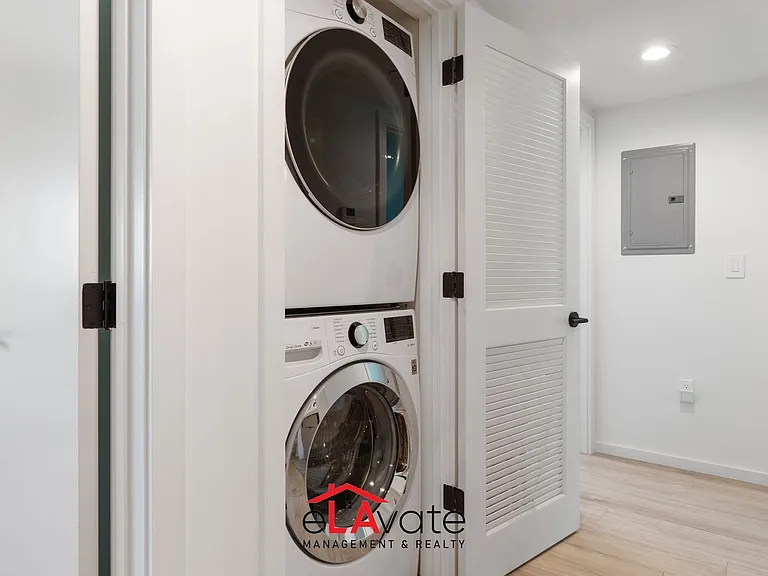 1035 N Serrano Ave #3 — Photo 8
