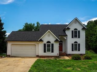 2331 Rhyne Rd, Dallas, NC 28034