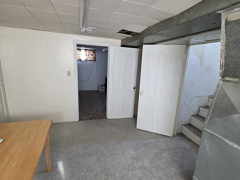 Basement landing