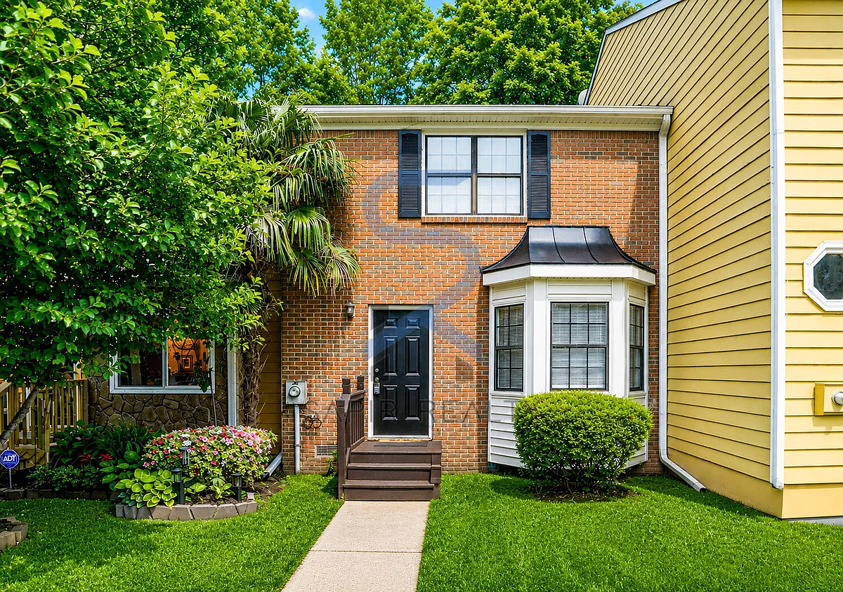 Building Photo - 120 Springstead Ct SW