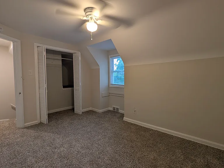 7405 Curtis St — Photo 8