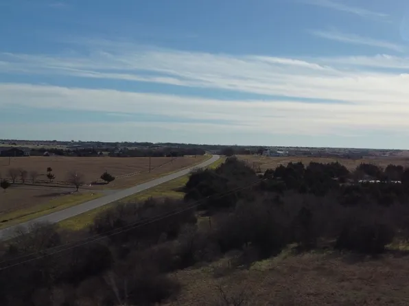 3765 Fm 85, Ennis, TX 75119