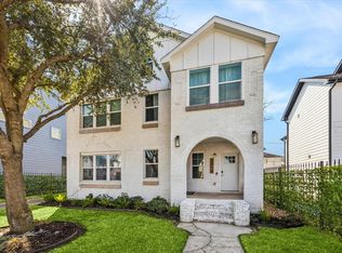 2410 Truxillo St, Houston, TX 77004