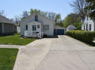 1136 11th St, Sheldon, IA 51201