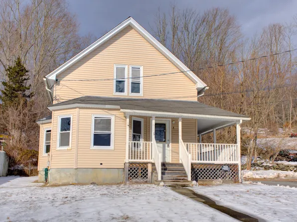 4 Moosup Pond Road, Plainfield, CT 06354