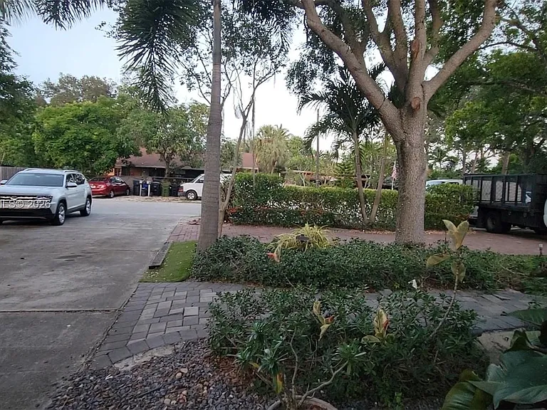 1115 SW 25th Ave #B — Photo 28