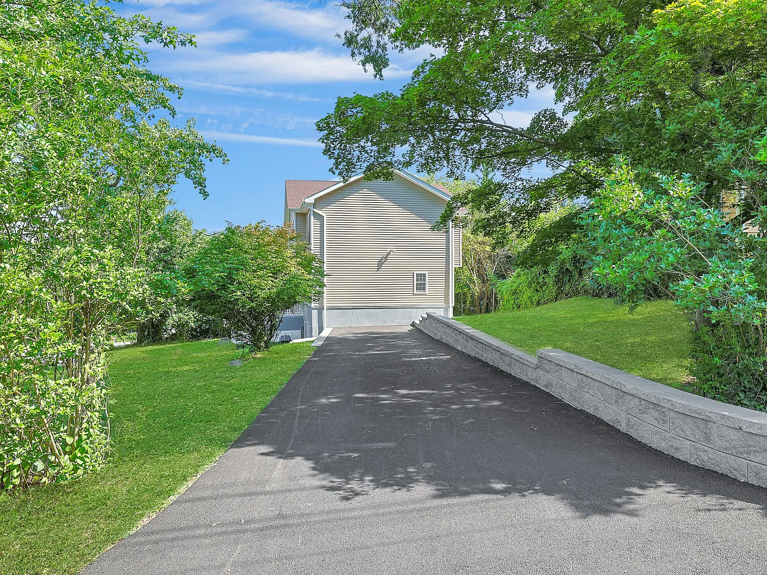 6 bed, 1804 sqft, $5,000 — Photo 3