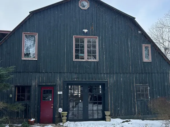 2006 Evergreen Rd, Anchorage, KY 40223