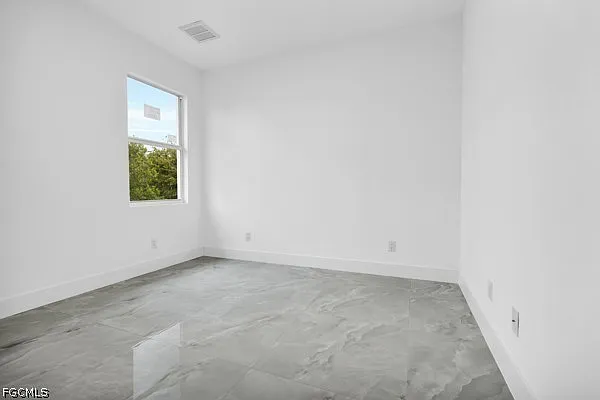 3005 52nd St W — Photo 16