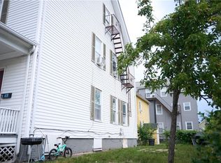 146-148 Pond St, Pawtucket, RI 02860