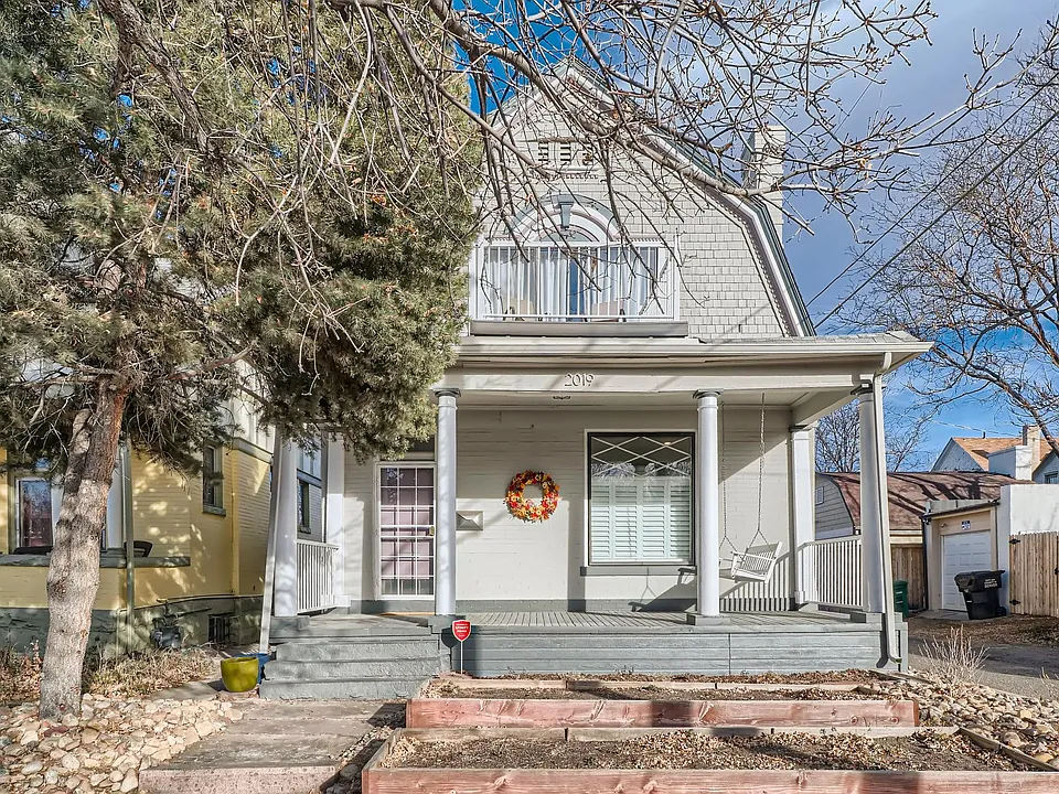 2019 E 22nd Ave
