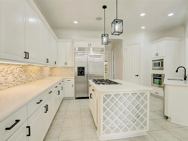 22926 Haven Field Ct — Photo 12