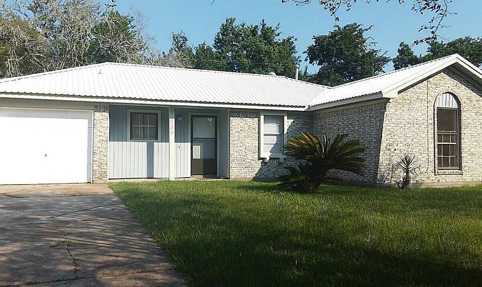 1st image of 3200 New Meadow Dr