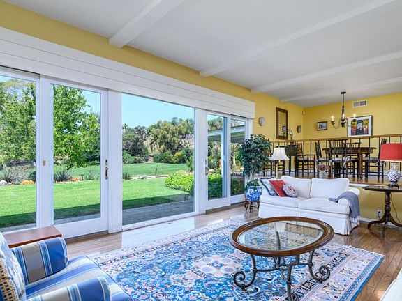 5th image of 4161 Clubhouse Dr