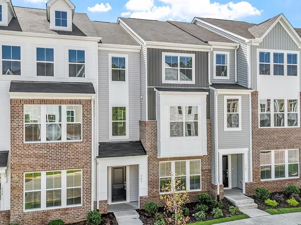 343 Chesapeake Commons St #109, Garner, NC 27529