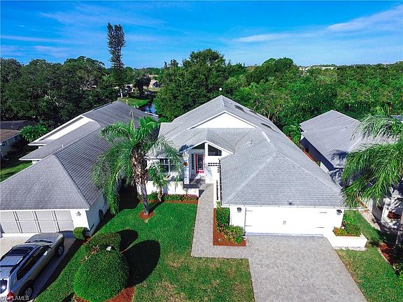 3rd image of 9416 Palm Island Cir