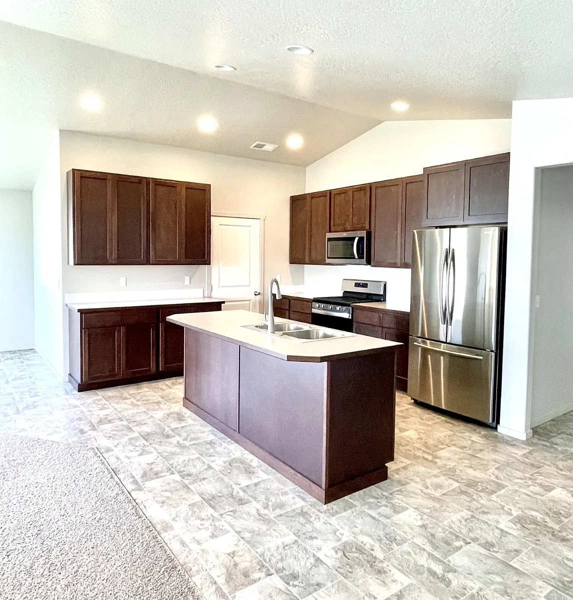 Building Photo - 10218 N Heston Loop
