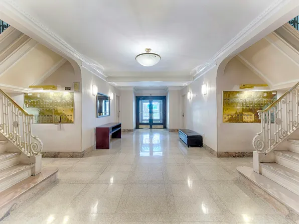 269 West 72nd Street image 6 of 7