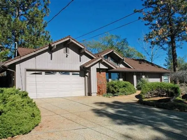 17995 Lawrence Way, Grass Valley, CA 95949
