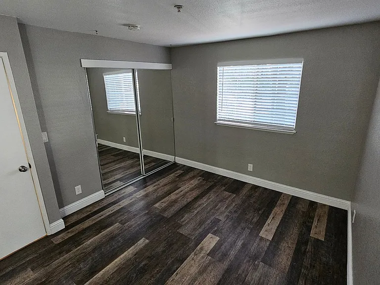 1601 Hood Rd — Photo 21