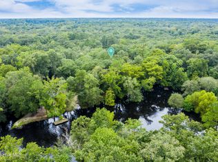 9 Mallard Roost Drive, Burgaw, NC 28425