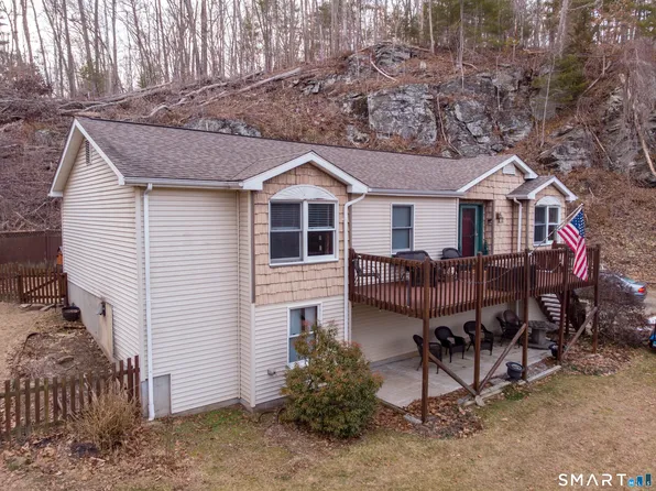 150 Searles Road, Pomfret, CT 06259