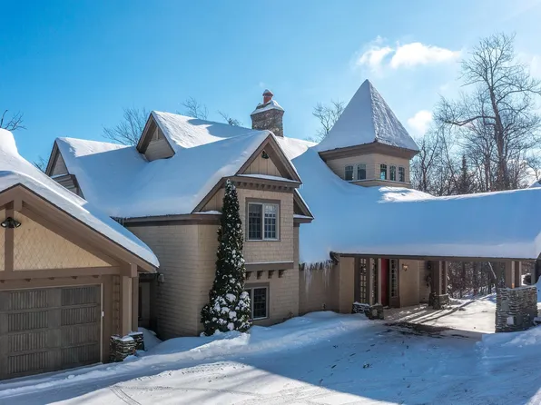 165 Moon Shadow Drive #M-15, Ludlow, VT 05149