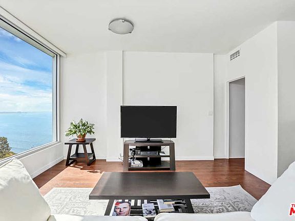 2nd image of 17350 W Sunset Blvd Ph 2