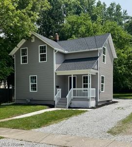 467 Walnut St, Ravenna, OH, 44266